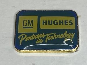 Pin Tack de Solapa Vintage GM Hughes Electronics Corporation Partners in Technology - Imagen 1 de 2