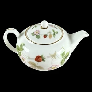 Discontinued WEDGWOOD Wild Strawberry Mini Miniature 2" Tea Pot Bone China - Picture 1 of 7
