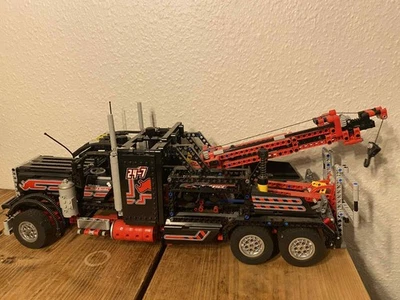 LEGO TECHNIC: Tow Truck (8285) No box or manual. - Image 1 of 4