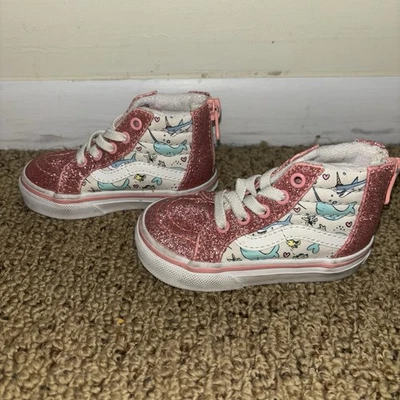 Фургоны с высоким верхом для малышей размер 4 блестяще-розовые с Narwal - Изображение 1 из 4