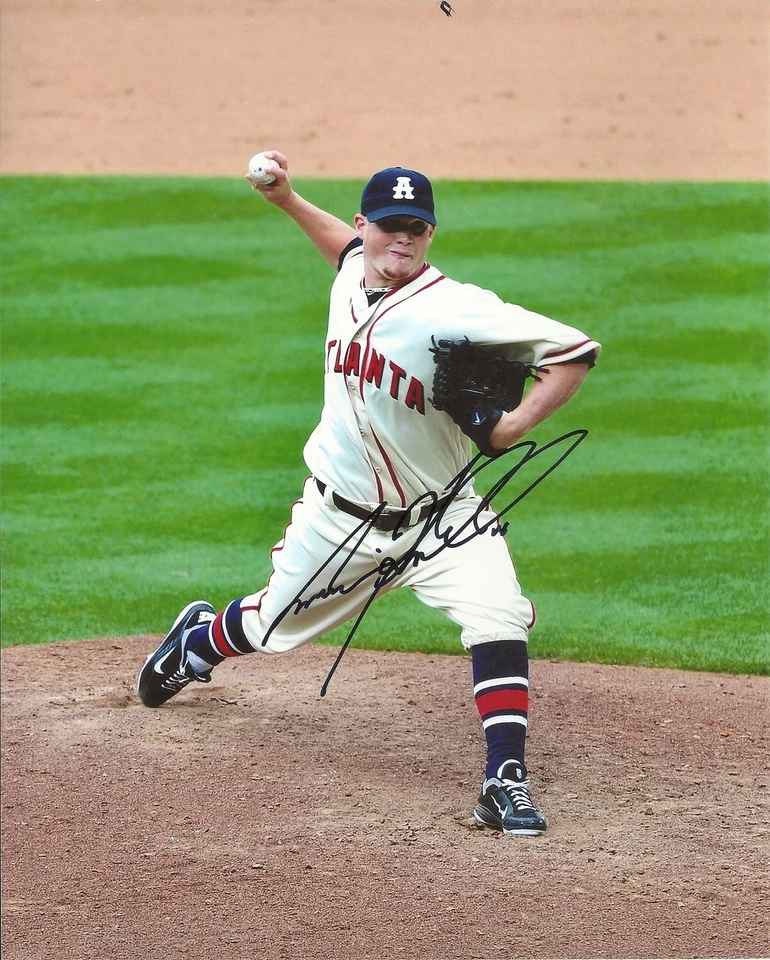 CRAIG KIMBREL  ATLANTA BRAVES SIGNED 8X10 PHOTO W/COA AND PROOF  - Image 1 of 1