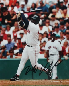 Mo Vaughn 1991-98 Boston Red Sox BHOF Autographed Signed 8x10 Action Photo - Picture 1 of 3