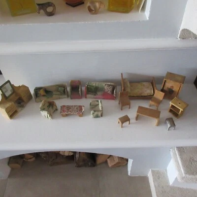 maison de poupées  : ensemble de mobilier , ancien , 15 pièces - Photo 1/4