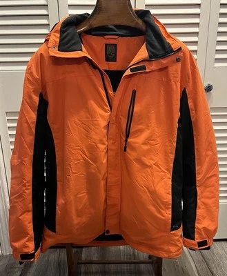 Free Soldier Men’s Waterproof Soft Shell Hooded Tactical Jacket Size XL - Image 1 of 4