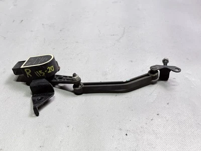 Mercedes-Benz GL550 2013-2016 pasajero derecho sensor de nivel fabricante de equipos originales. Foto 1 de 4