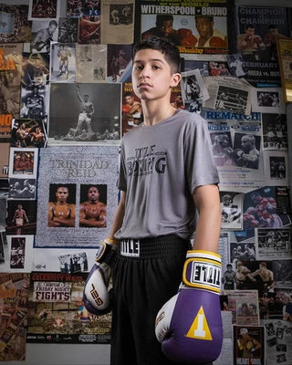 Guantes de bolsa Title Boxing Gel World V2T, púrpura XL Foto 1 de 4