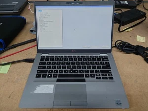 Dell Latitude 5411 14" i7-10850H 8 Go RAM sans système d'exploitation/SSD - Photo 1/5