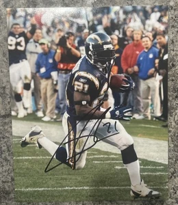 Caricabatterie San Diego lucido firmato LaDainian Tomlinson foto 8x10 danneggiato vedi foto - Foto 1 di 2