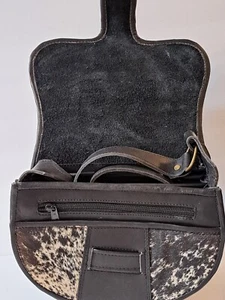 Columbia Carriel Leather Crossbody New Handbag Black/White Hair Leather - Picture 1 of 5