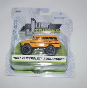 JADA 2023 JUST TRUCKS - 1957 CHEVROLET SUBURBAN YELLOW SCHOOL BUS WAVE 42 - Picture 1 of 5