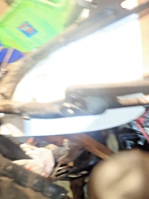 Yamaha 1974 Yamaha DT 250 Rear Swingarm/Rear Swinging Arm/Pivot Bolt - Imagem 1 de 4