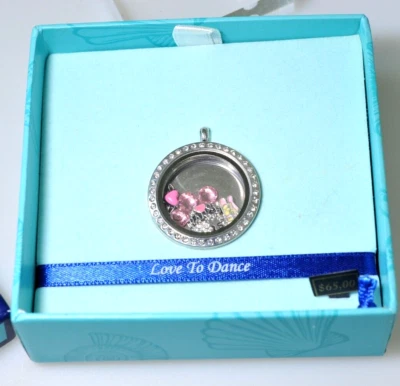 Medallones By The Sea Caja de Regalo Bailarina Regalo Danza Corazón Colgante Dije Flotante A Foto 1 de 4