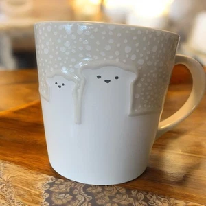 Starbucks Charming Polar Bear 2016 Beige And Crème Snow Coffee Mug - Picture 1 of 3