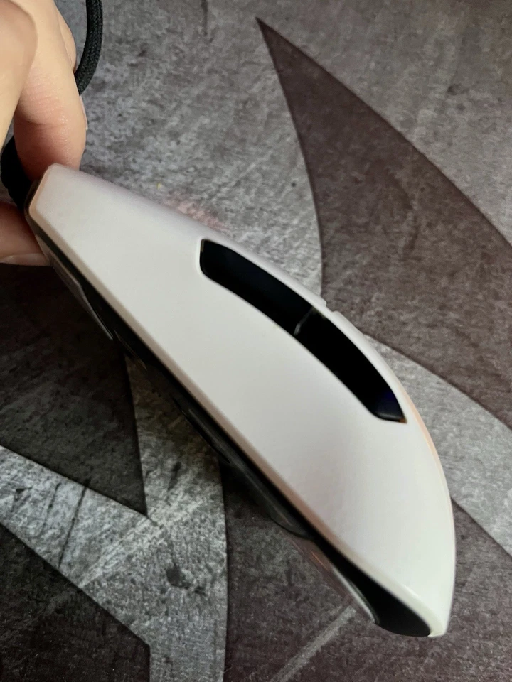 Roccat Burst Pro White Rgb Ultralight Wired Mouse Turtle Beach 16K Dpi - Immagine 1 di 3