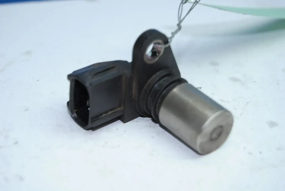 Volvo S40 2 II crankshaft sensor crankshaft sensor 8627355 - Image 1 of 1