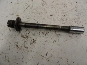 1970 YAMAHA DS6 250 DS 6 WHEEL AXEL FRONT AXEL Y2 - Picture 1 of 1