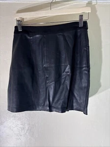 Womens River Island Uk 8 Black Faux Leather Short Length Casual Mini Skirt - Picture 1 of 6