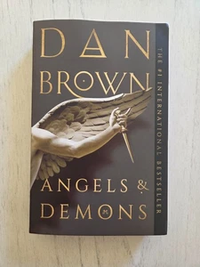 Angels and Demons: A Novel by Dan Brown, Brand New, Softcover - Bild 1 von 2