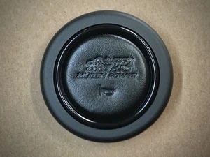 Leder Hupenknopf Leather Horn Button MOMO Mugen Power JDM CRX EG EK9 NSX DC5 DC2 - Picture 1 of 3