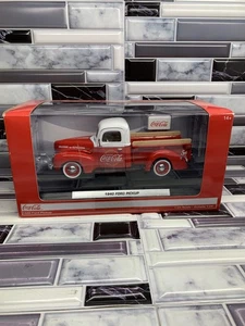 Pickup Ford 1940 con accessorio refrigeratore commerciale in scala 1:24 di Motor City Cl - Foto 1 di 5