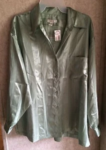 Evandale Intimates Women's Sleepshirt New Size S Long Sleeve Button Front Top - Picture 1 of 3