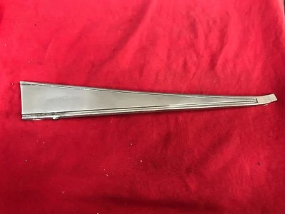 1977 1978 Eldorado Biarritz RH Passenger Diecast Trim ASCF-214E-5026 (1008) Foto 1 de 4