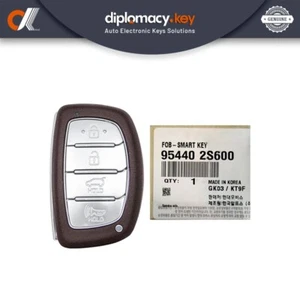 Genuine Hyundai Tucson 2013-2015 Smart Key 4 Buttons 433MHz 95440-2S600 - Picture 1 of 3