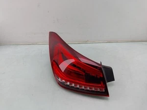 LUZ TRASERA IZQUIERDA LUZ TRASERA IZQUIERDA MERCEDES-BENZ CLA (118.3) 2020 A1189067500 - Imagen 1 de 4