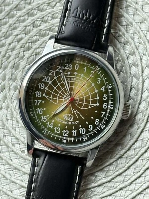 Reloj De Colección Cohetes 24h Automático Muñeca Polar Hombres Ruso Soviético URSS Día Raro Foto 1 de 4