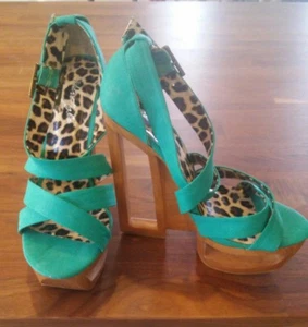 Strappy Green Platform Wood Heels with Cut Outs and Leopard Print Size 7 - Picture 1 of 6