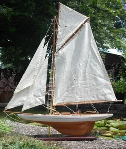 Fully rigged Lulworth Style Model Yacht - Imagen 1 de 7