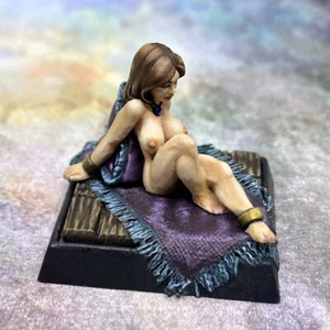 Bemalt ~ liegendes Haremsmädchen, problemlose Fantasy - Bild 1 von 5