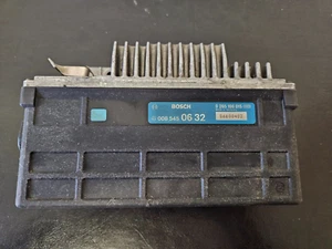 Centralina Mercedes Benz W126 C126 ASR ABS centralina ECU A0085450632 BOSCH - Foto 1 di 10