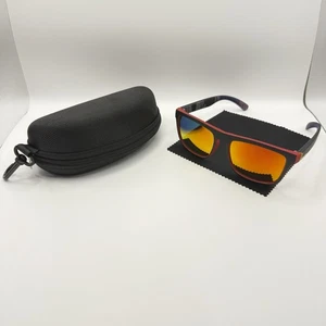 Fresh and Stylish Polarized Glass with Contrast Colors, PC Frame - Picture 1 of 8