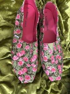 Scarpe basse Tom's Alpargata 10 slip on floreale rosa marrone usate in ottime condizioni casual da donna riciclate - Foto 1 di 6