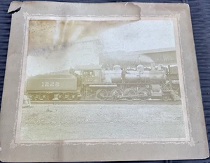 Antique Locomotive Photo-Canadian Pacific #1222-Class M ( 2-8-0) - Picture 1 of 9