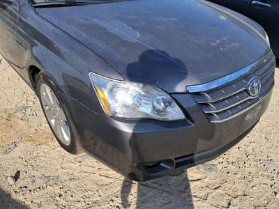 Противотуманные фары в сборе для правостороннего пассажира 2005 Toyota Avalon от оригинального производителя б/у 116-59876R - Изображение 1 из 4