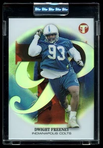 2002 Topps Pristine Refractor #128 Dwight Freeney /199 Rookie RC - Bild 1 von 2