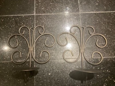 LOTE DE 2 HERMOSOS APLIQUES DE PARED CON CANDELABRO DE METAL ESTILO TOSCANO Foto 1 de 4