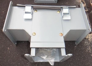 Square D öldichte Drahtbahn LJ4TO 4" x 4" T-Stück Außenöffnung - Bild 1 von 1