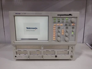 TEKTRONIX CSA8000 SIGNAL ANALYZER - Picture 1 of 4