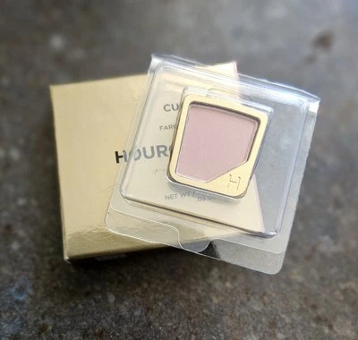 Repuesto de sombra de ojos Hourglass MAY (mate) Curator .03 oz. /1g ¡NUEVO EN CAJA! Caja imperfecta. Foto 1 de 2