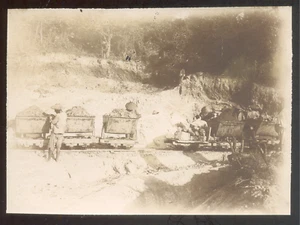 Vietnam Indochina COCHINCHINA, Prisoners at Work - Vintage Print 1901 - 8x11 - Picture 1 of 1