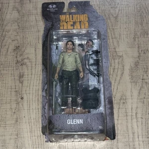 Official McFarlane Toys AMC Glenn The Walking Dead - New & sealed - Picture 1 of 2