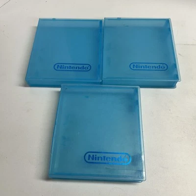 Lot of 3 Blue Official Original VTG Nintendo Plastic Game Cases Clam shell NES - Image 1 of 4
