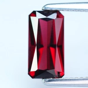 3.77Ct Perfect Octagan 11.4x6.2 MM 100% Natural Purple Pink Mozambique Rhodolite - Picture 1 of 8