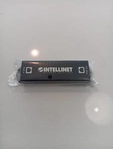Intellinet 560962 1-Port Gigabit Power Over Ethernet (PoE+) Extender Repeater - Picture 1 of 9