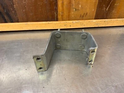 Soporte parachoques delantero original Alfa Romeo Spider 115 • #60519140, usado. AR5445 Foto 1 de 4