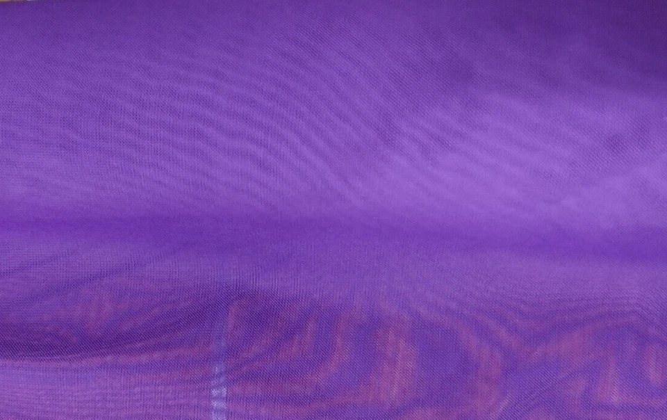 1 yard 4 way stretch good weight purple mesh - Image 1 of 1