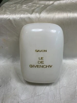 LE DE GIVENCHY SOAP 4,5 OZ - Image 1 of 2